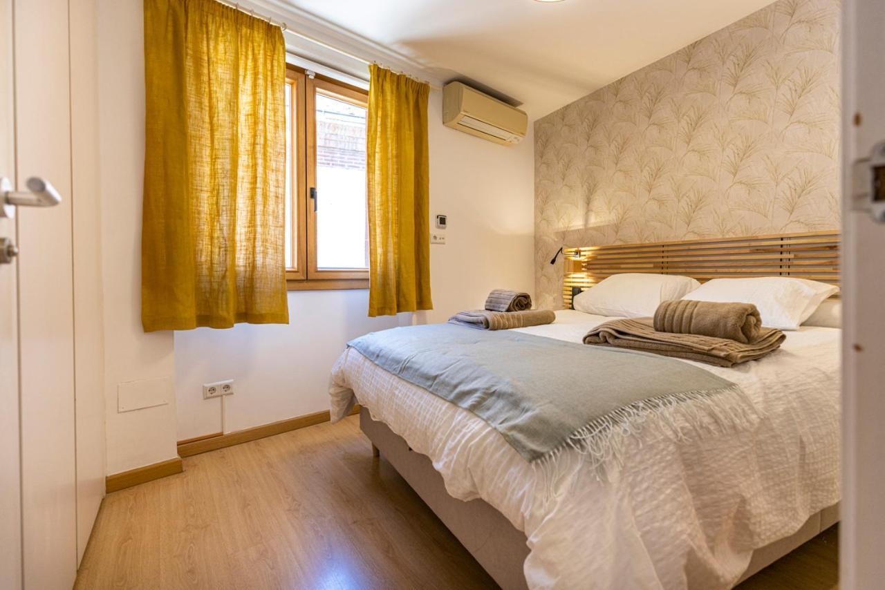 Apartamento Luminoso Y Centrico Piso Al Lado De La Plaza Mayor *